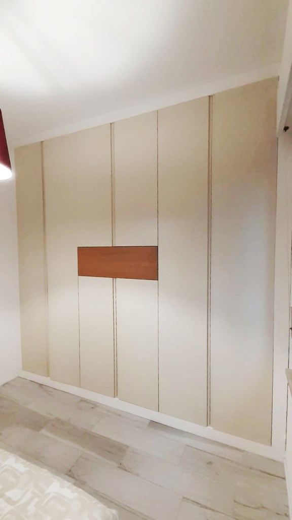 Arredare Falegnameria arredamenti su misura per abitazioni e attività commerciali; Falegname Falconara, Arredamenti su misura Ancona